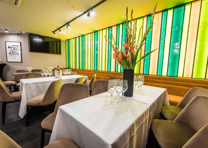 Liebeskind Boutique Old Town